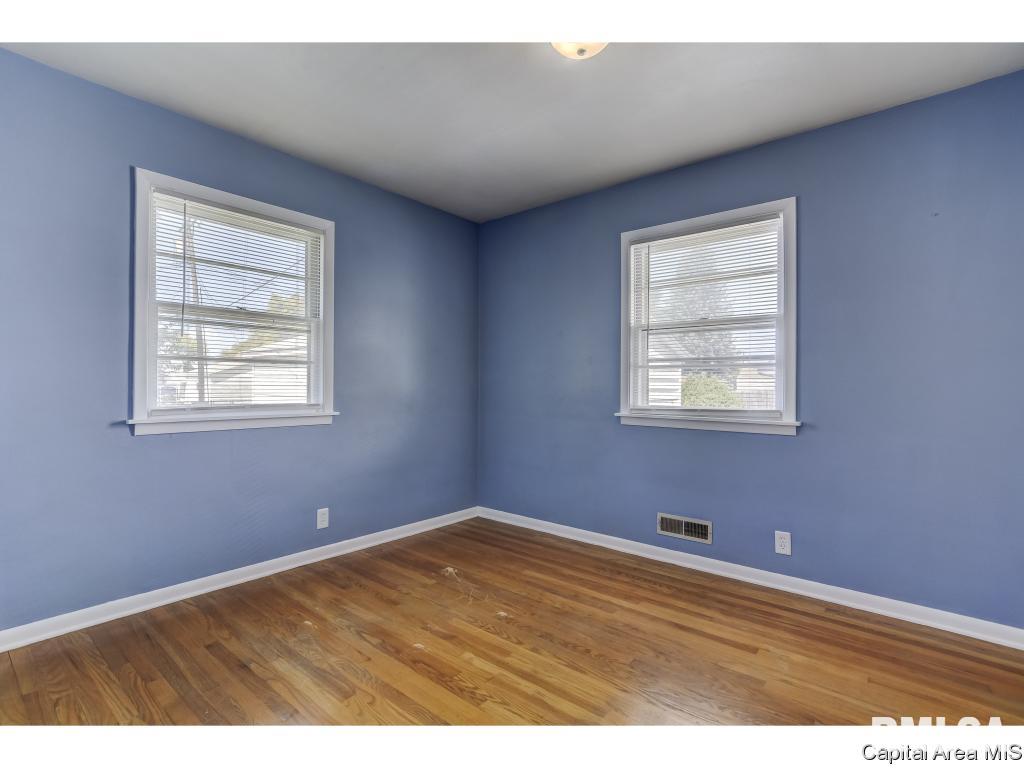 2101 North 22nd Street Springfield, IL 62702 - Photo 17 of 36