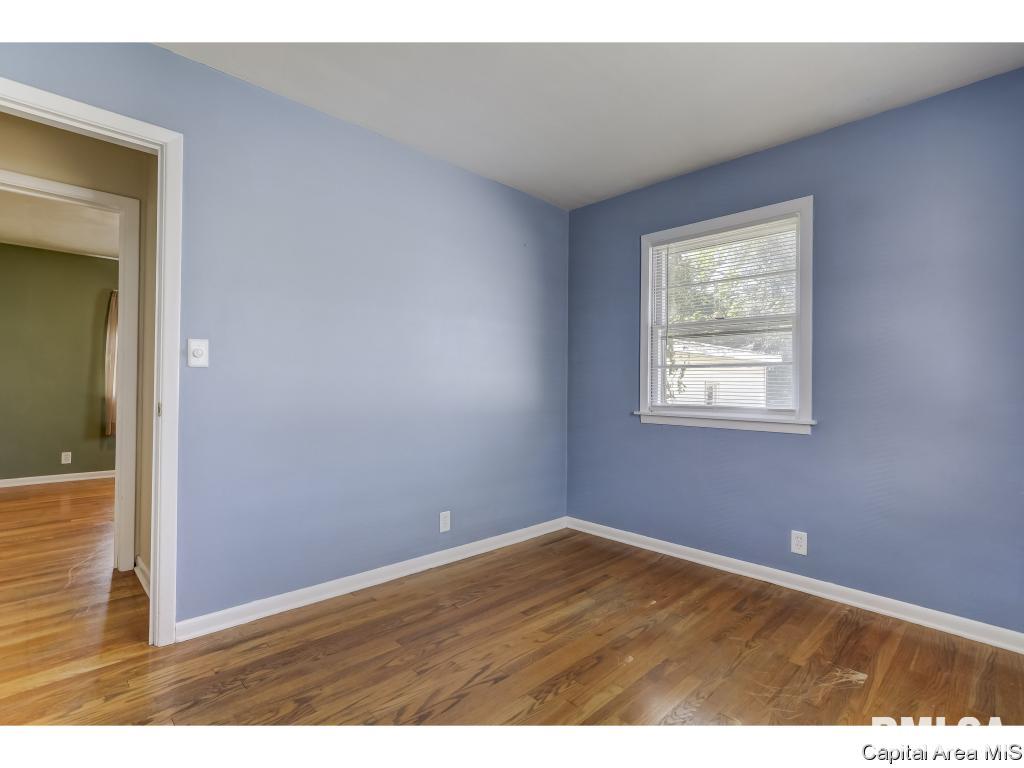 2101 North 22nd Street Springfield, IL 62702 - Photo 18 of 36