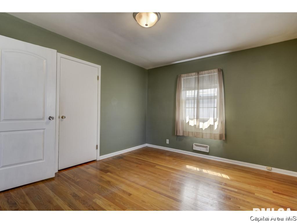 2101 North 22nd Street Springfield, IL 62702 - Photo 20 of 36