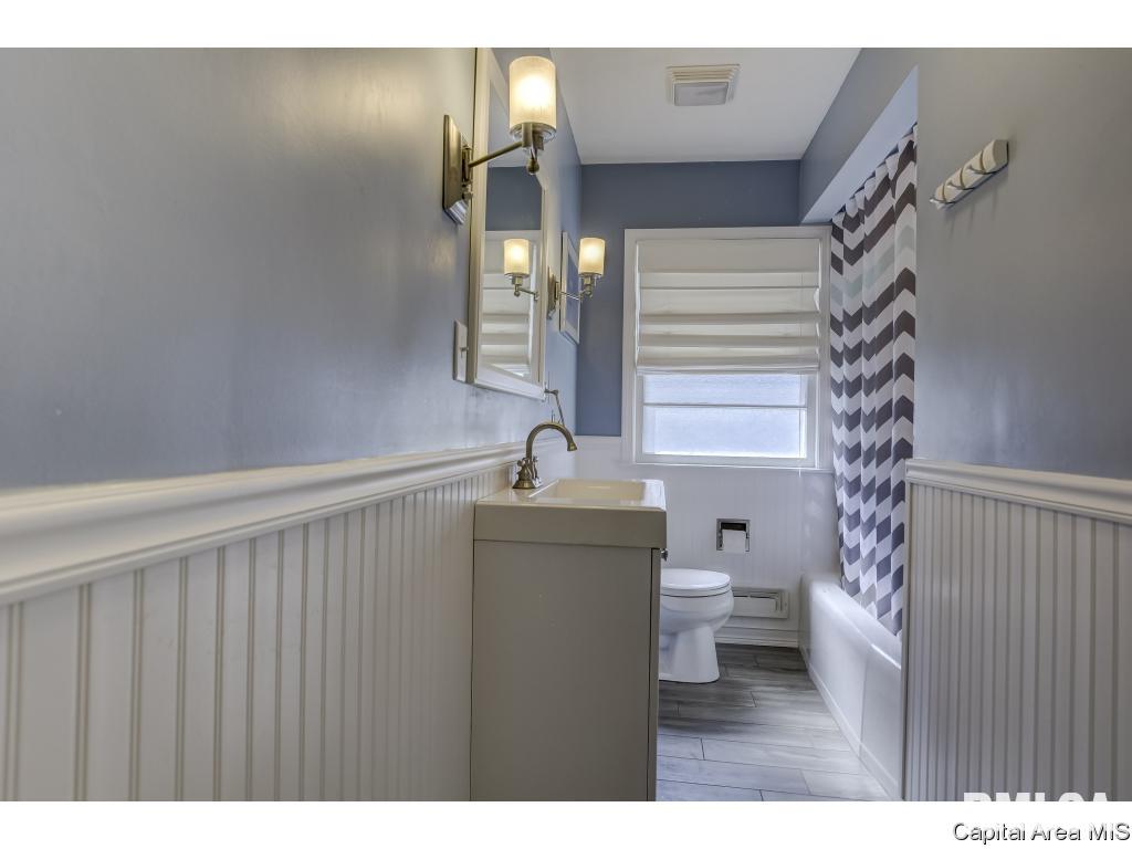 2101 North 22nd Street Springfield, IL 62702 - Photo 23 of 36