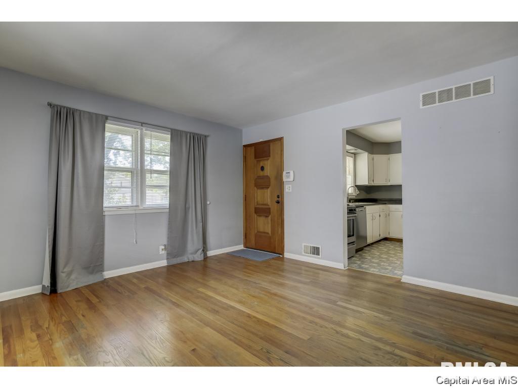 2101 North 22nd Street Springfield, IL 62702 - Photo 5 of 36