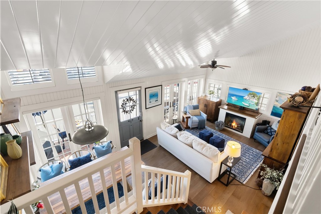 60 Beach Drive Newport Beach, CA 92663 - Photo 22 of 43