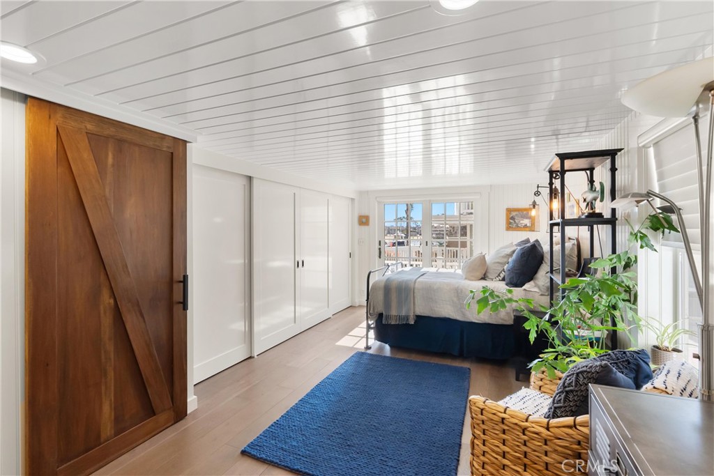 60 Beach Drive Newport Beach, CA 92663 - Photo 25 of 43