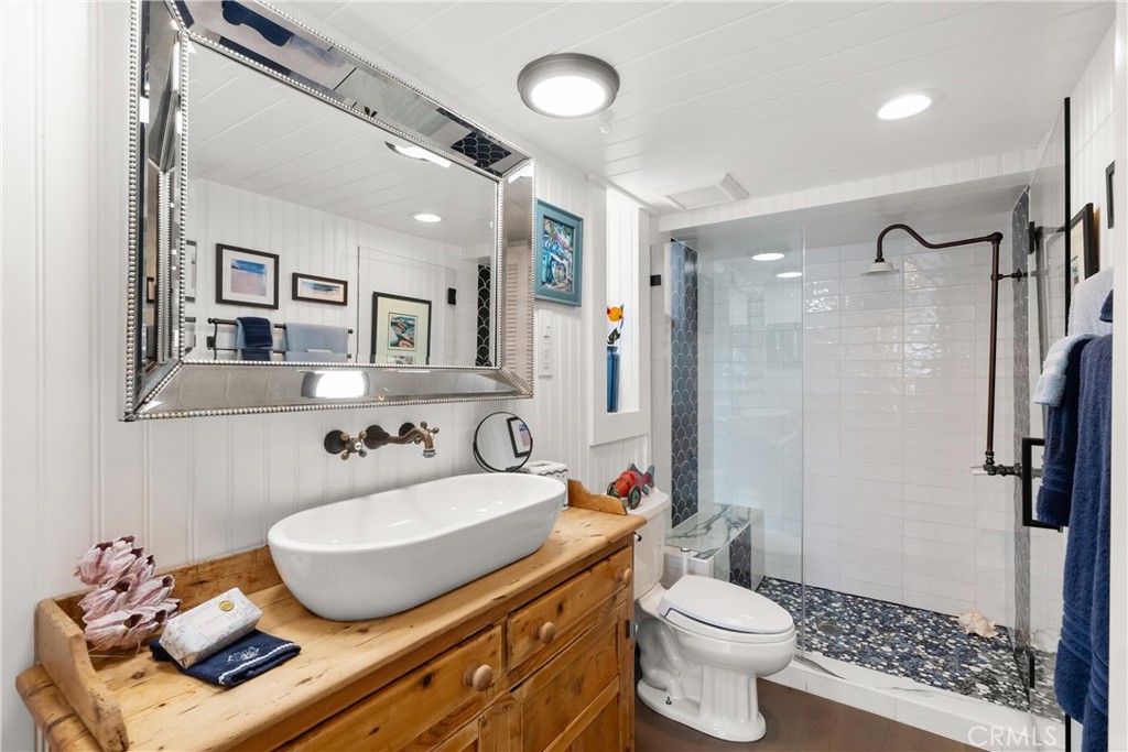 60 Beach Drive Newport Beach, CA 92663 - Photo 28 of 43