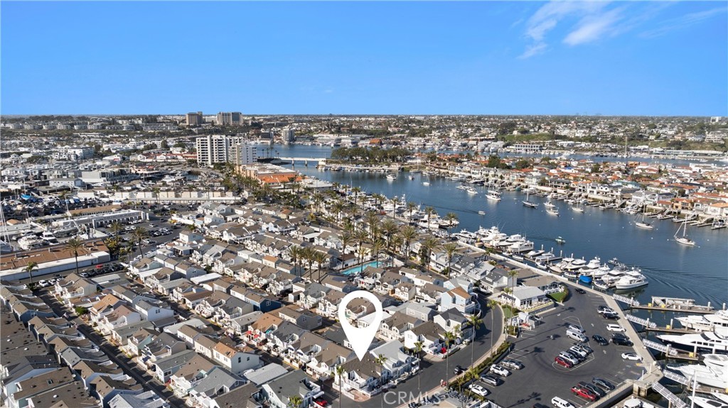 60 Beach Drive Newport Beach, CA 92663 - Photo 32 of 43