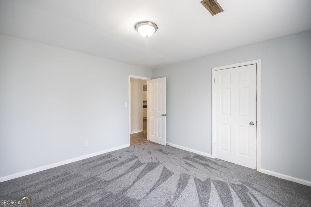 918 Henderson Street Dublin, GA 31021 - Photo 17 of 23 a view of an empty room