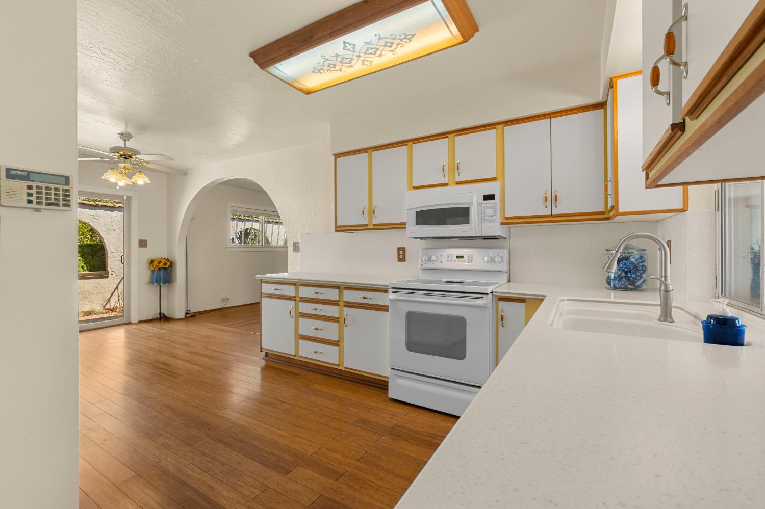 9805 Grant Line Road Elk Grove, CA 95624 - Photo 23 of 65 Gallery Image 23