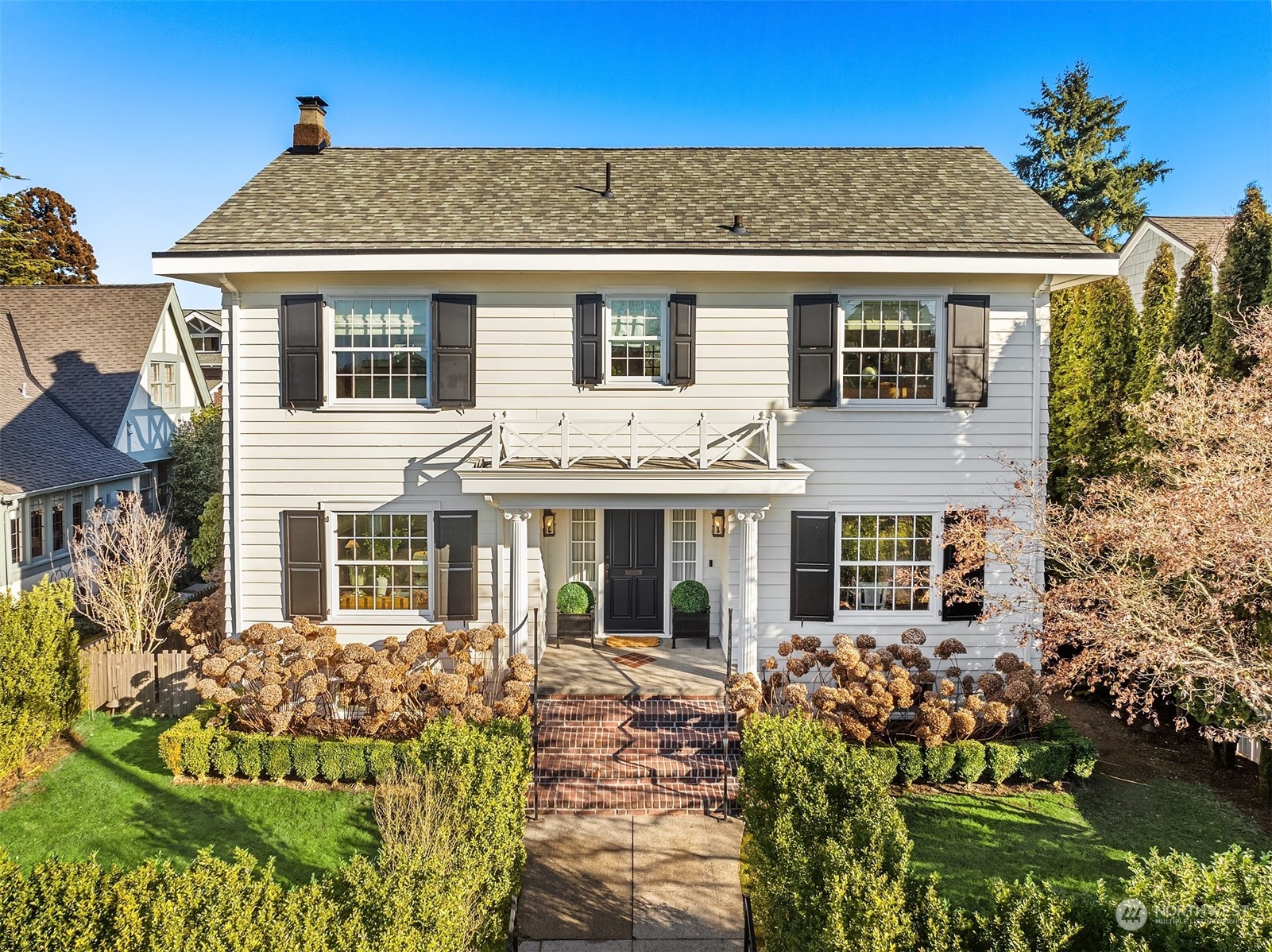 3114 Mt Rainier Drive South Seattle, WA 98144 - Photo 2 of 40