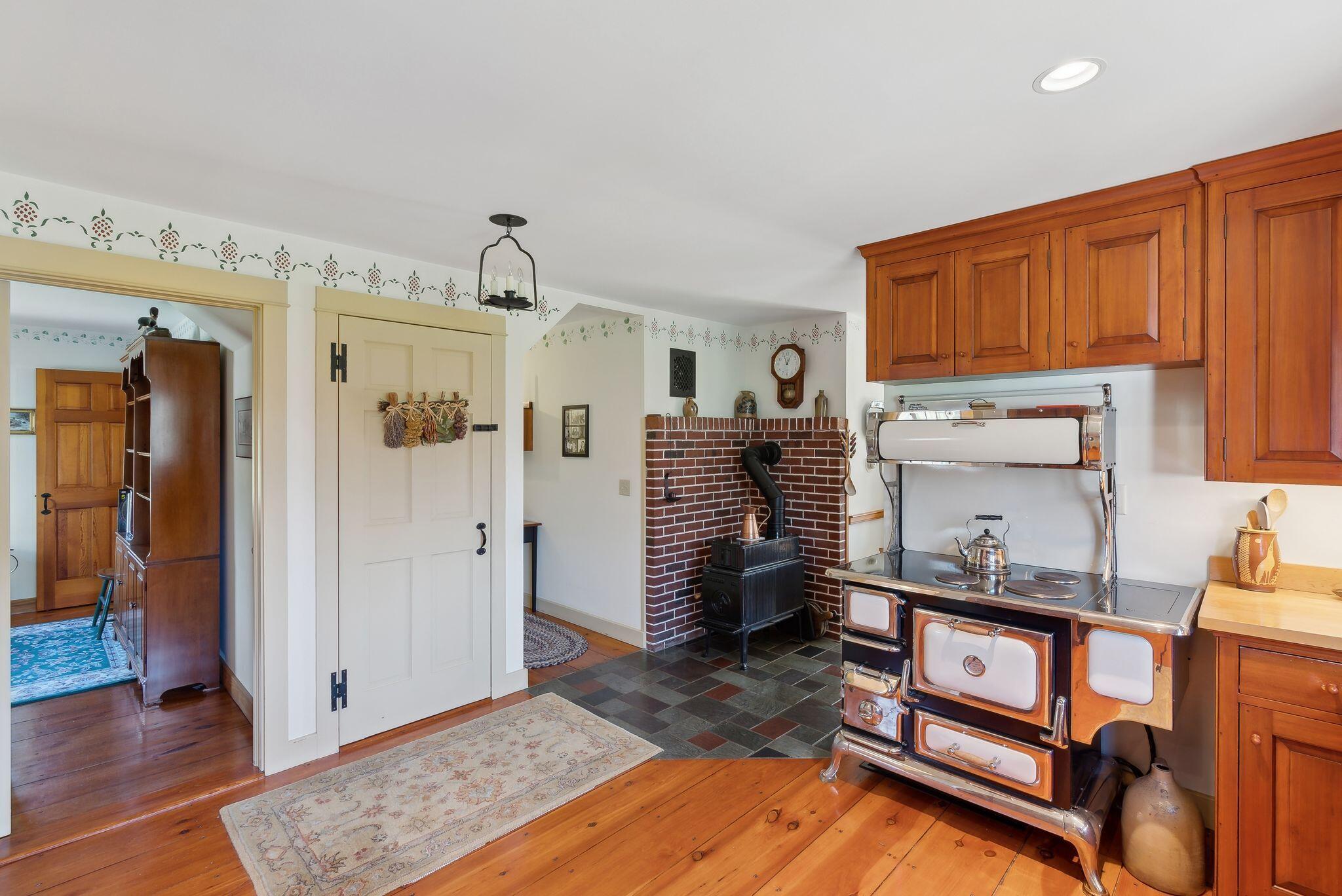 33 Smith Road Hallowell, ME 04347 - Photo 16 of 52 mls_DSC09122