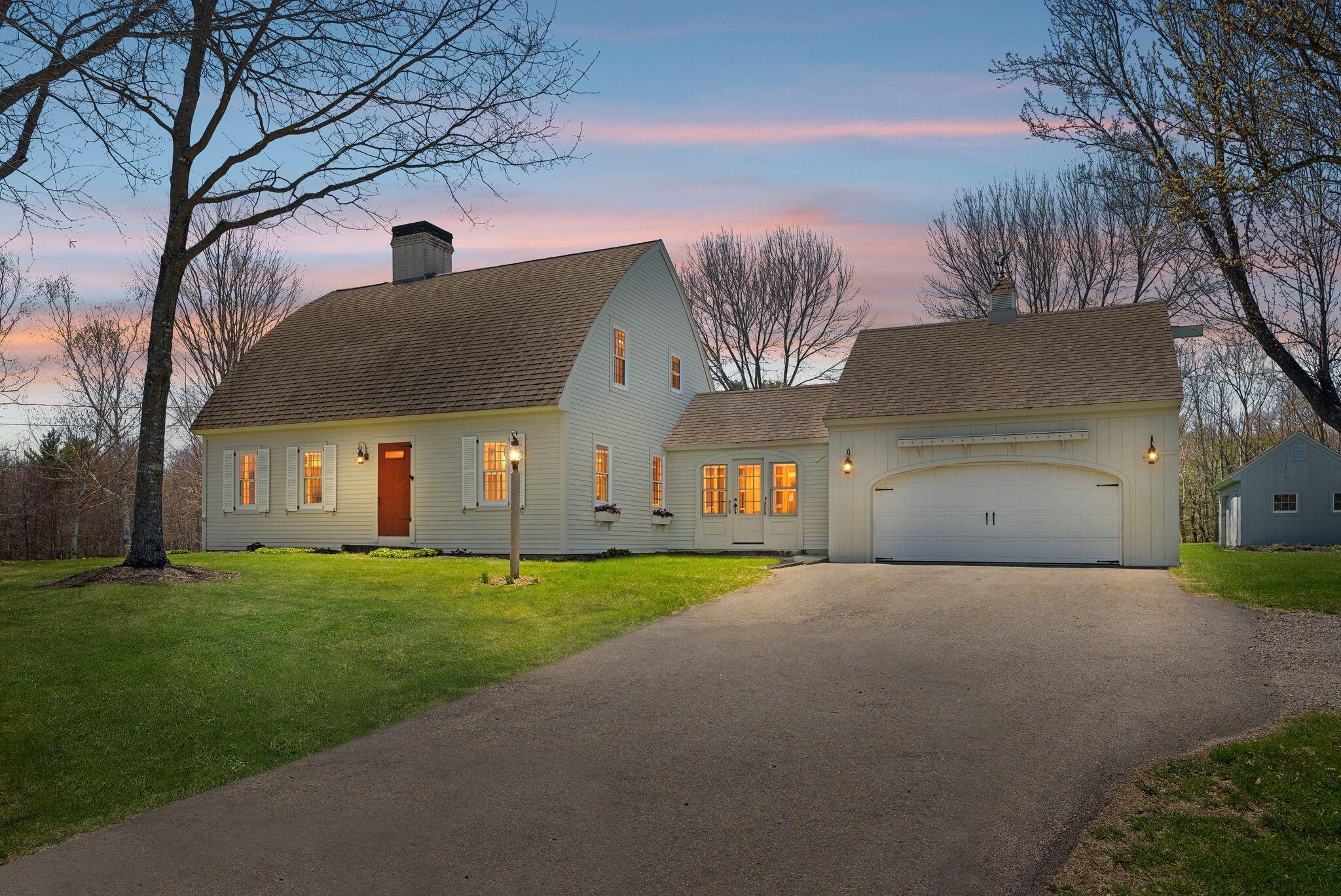 33 Smith Road Hallowell, ME 04347 - Photo 3 of 52 mls_DSC09312 (1)