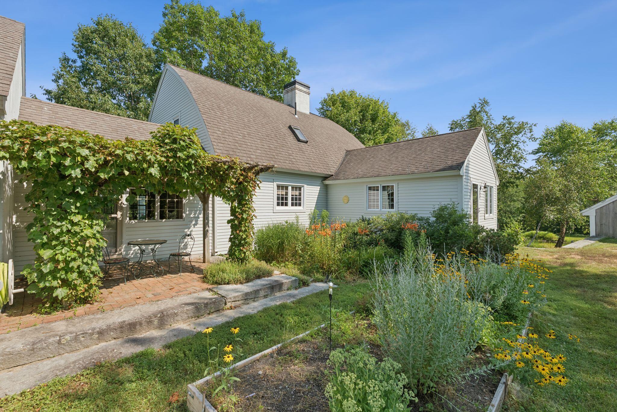 33 Smith Road Hallowell, ME 04347 - Photo 6 of 52 mls_DSC03353