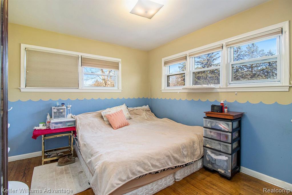 18411 Inkster Road Livonia, MI 48152 - Photo 6 of 25 Gallery Image 6