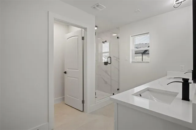 $2,400 | 4319 Fayetteville Avenue, Rowlett, TX 75089