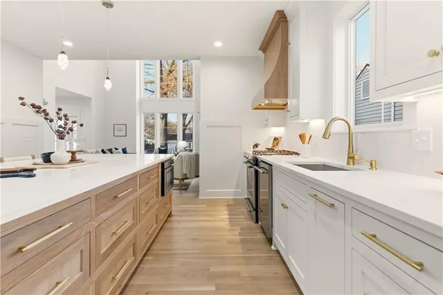 $1,495,000 | 5311 West 71st Terrace, Prairie Village, KS 66208