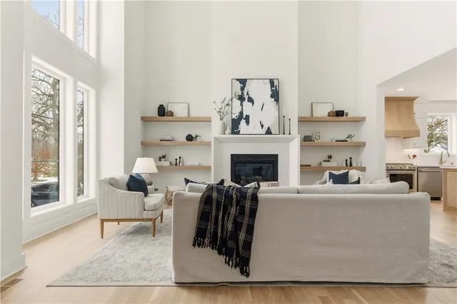 $1,495,000 | 5311 West 71st Terrace, Prairie Village, KS 66208