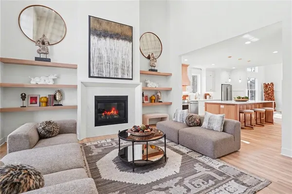 $1,375,000 | 5311 West 71st Terrace, Prairie Village, KS 66208
