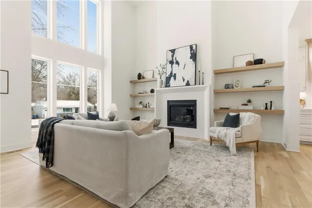 $1,495,000 | 5311 West 71st Terrace, Prairie Village, KS 66208