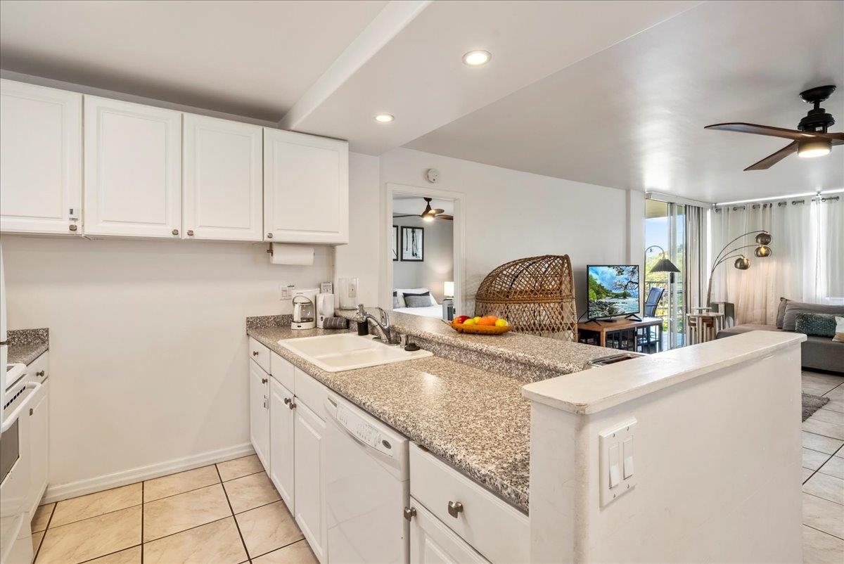 2619 South Kihei Road, Unit A303 Kihei, HI 96753 - Photo 22 of 45