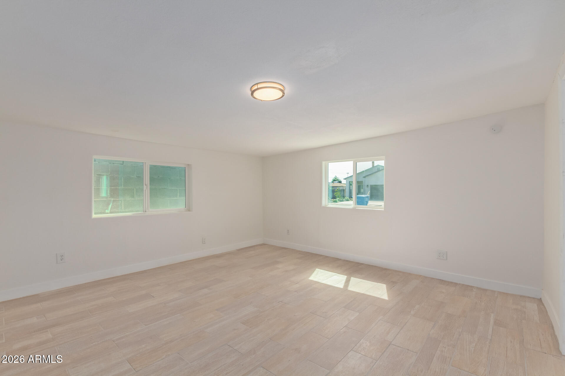 1934 East Monte Vista Road Phoenix, AZ 85006 - Photo 18 of 40