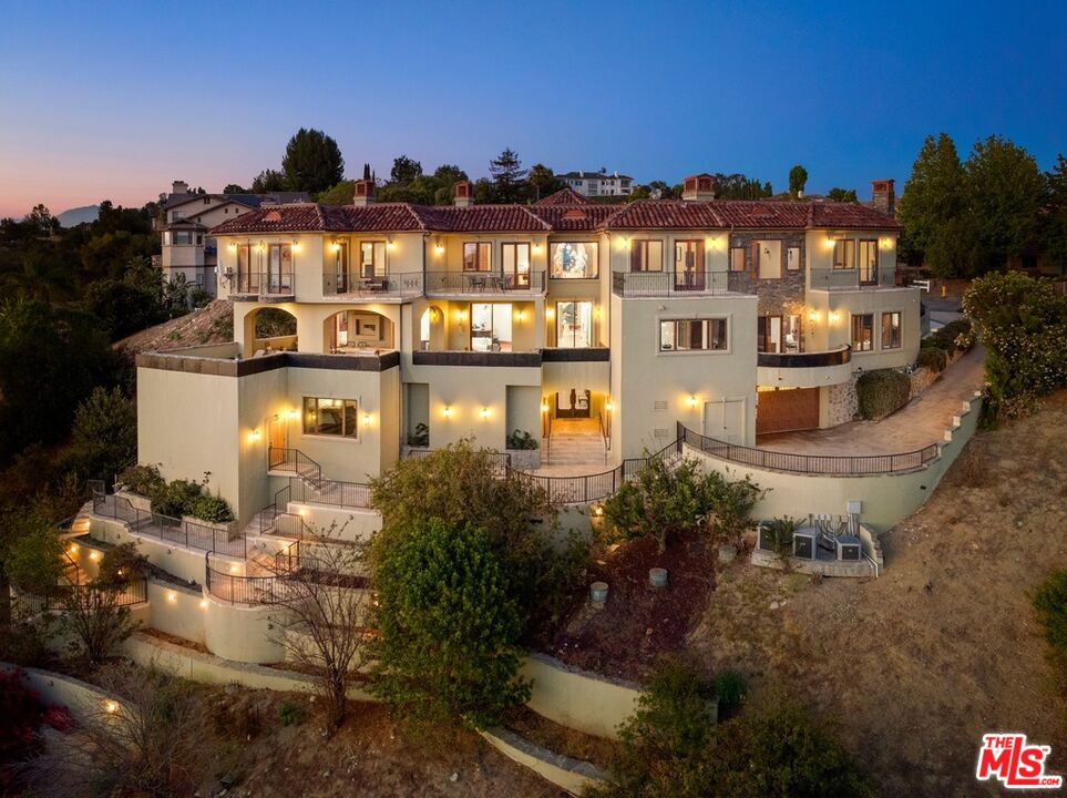 2695 Shady Ridge Lane Diamond Bar, CA 91765 - Photo 3 of 70