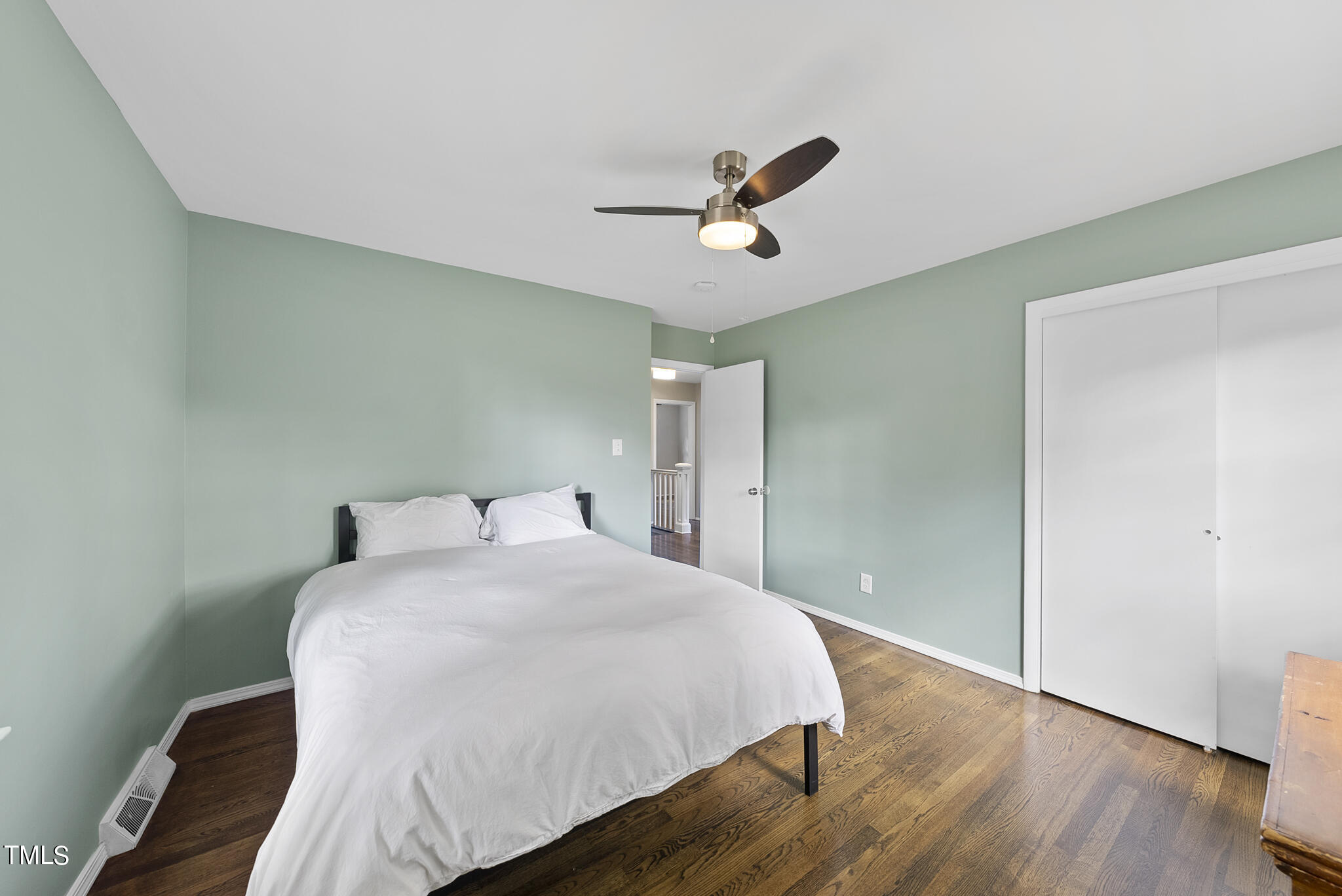 4900 Latimer Road Raleigh, NC 27609 - Photo 33 of 46 DSC02916