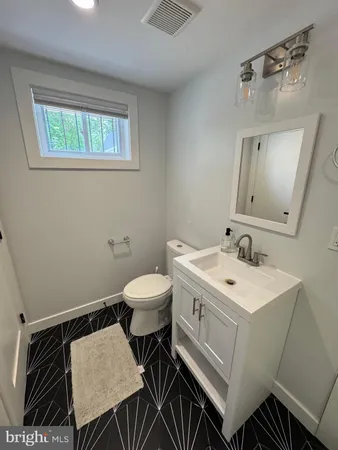 $739,000 | 1116 34th Street Southeast, Washington, DC 20019