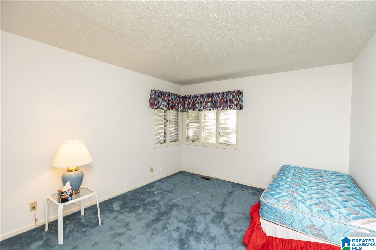 647 Ridgeway Circle Talladega, AL 35160 - Photo 28 of 48