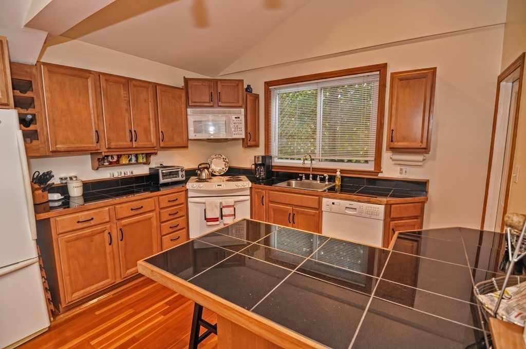 5 Gannett Road Natick, MA 01760 - Photo 2 of 30 Gallery Image 2