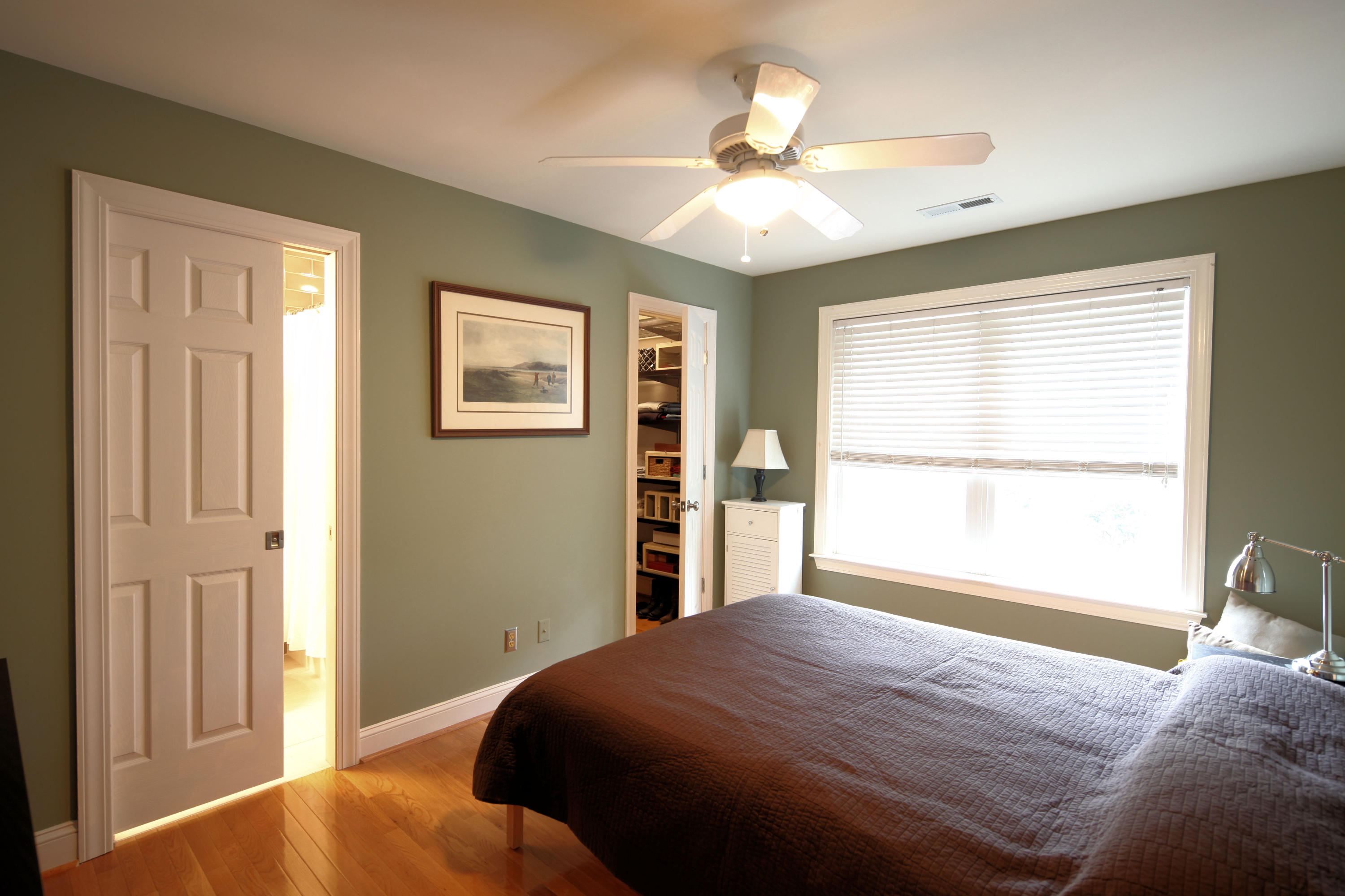 1328 Woodlock Road Mount Pleasant, SC 29464 - Photo 22 of 30 Secondary Bedroom