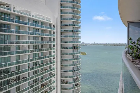 $775,000 | 488 Northeast 18th Street, Unit 3101, Miami, FL 33132