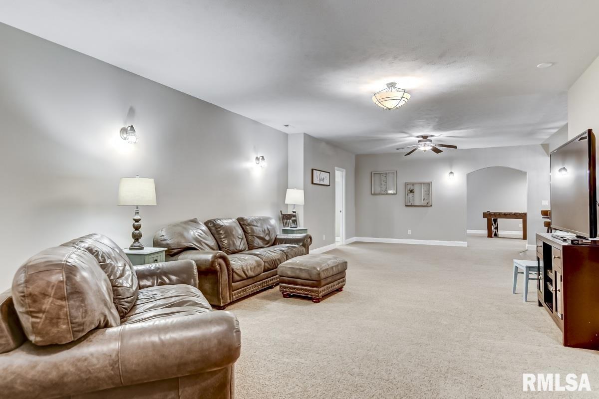 1050 Old Tipton School Road Sherman, IL 62707 - Photo 30 of 48 Gallery Image 30