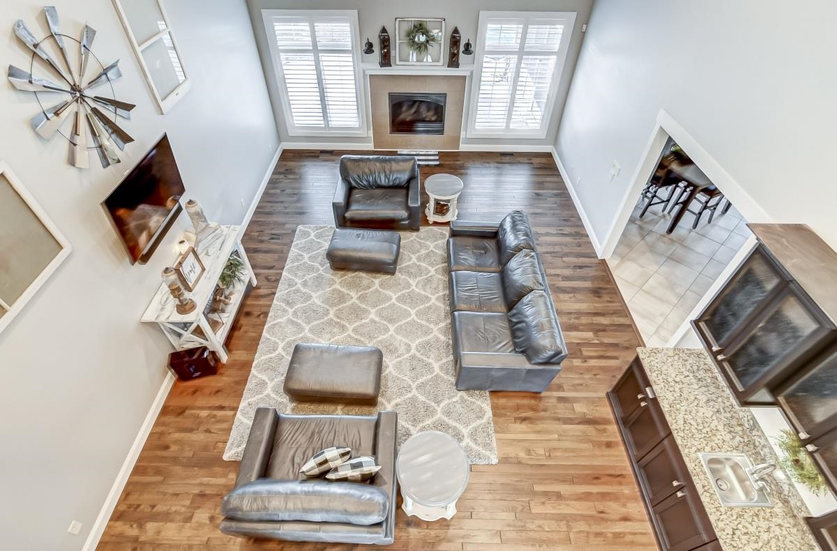 1050 Old Tipton School Road Sherman, IL 62707 - Photo 6 of 48 Gallery Image 6