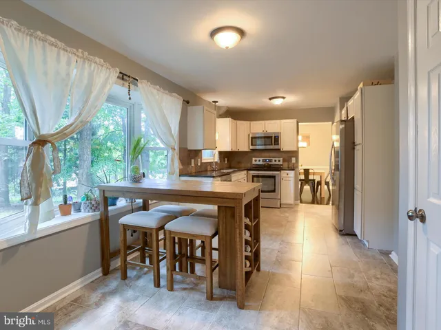 $429,000 | 1421 Jill Drive, Hummelstown, PA 17036