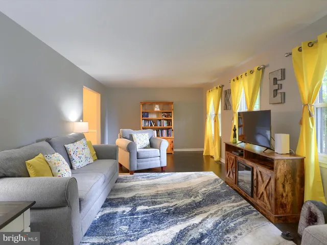 $429,000 | 1421 Jill Drive, Hummelstown, PA 17036