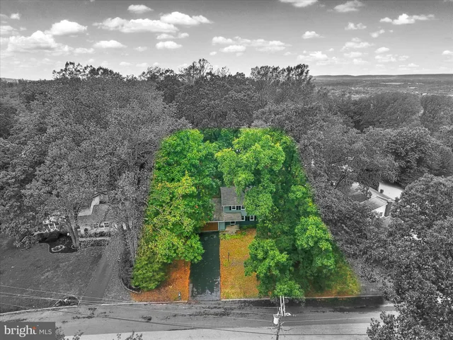 $429,000 | 1421 Jill Drive, Hummelstown, PA 17036