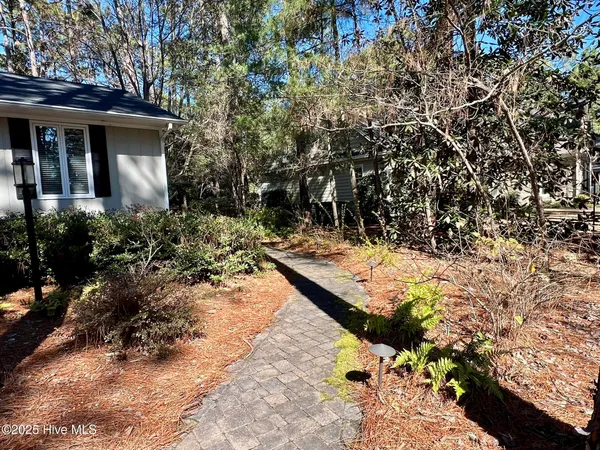 $2,500 | 376 Grove Road, Southern Pines, NC 28387