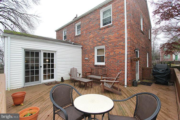 10413 Inwood Avenue Silver Spring, MD 20902 - Photo 27 of 29 Exterior (Rear)