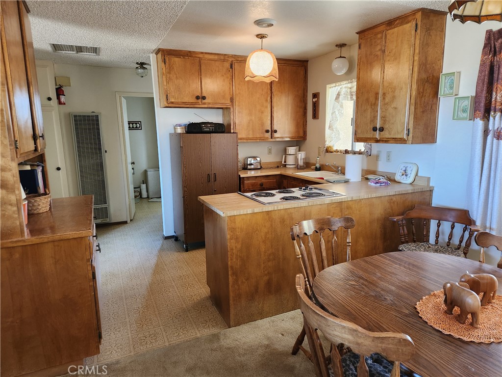 60383 Melton Trail Joshua Tree, CA 92252 - Photo 50 of 72 Kitchen