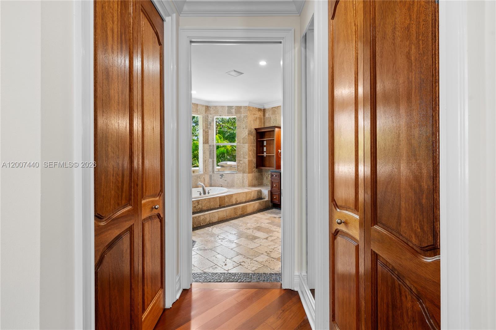 4065 Battersea Road Miami, FL 33133 - Photo 20 of 39