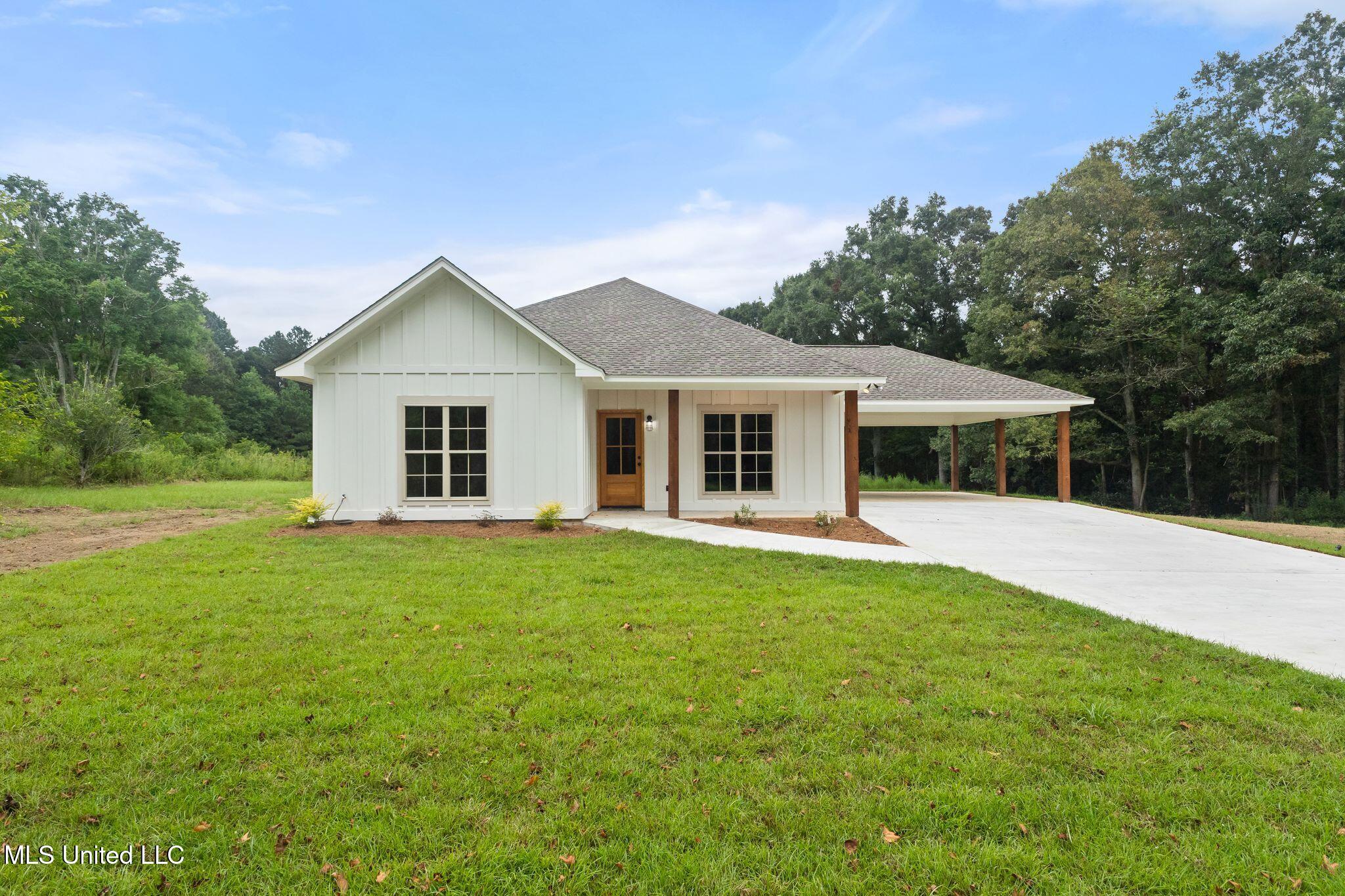 619_Shirley_Sanford_Rd-1