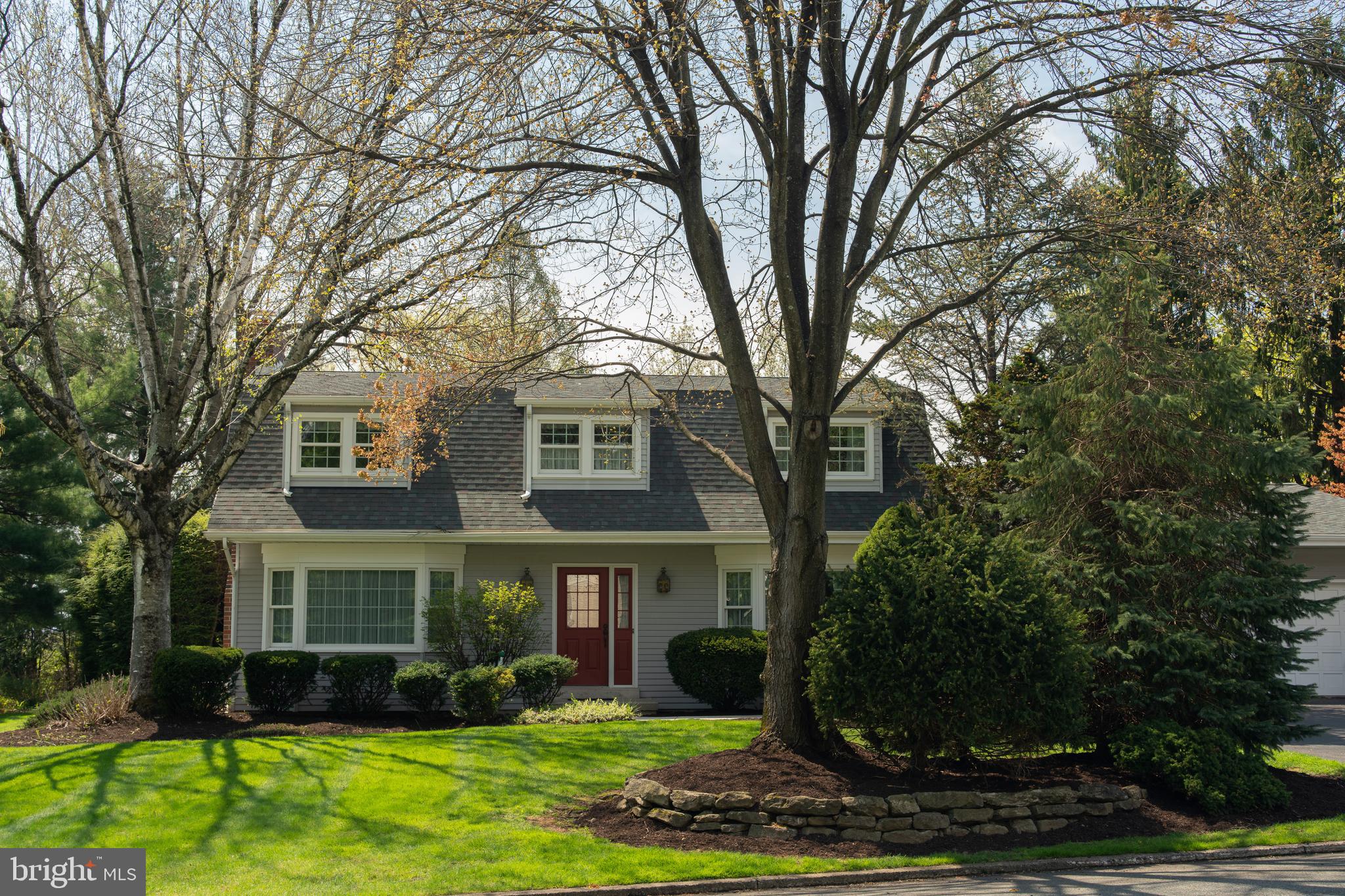 3868 Manchester Road Allentown, PA 18104 - Photo 1 of 41 Front of House