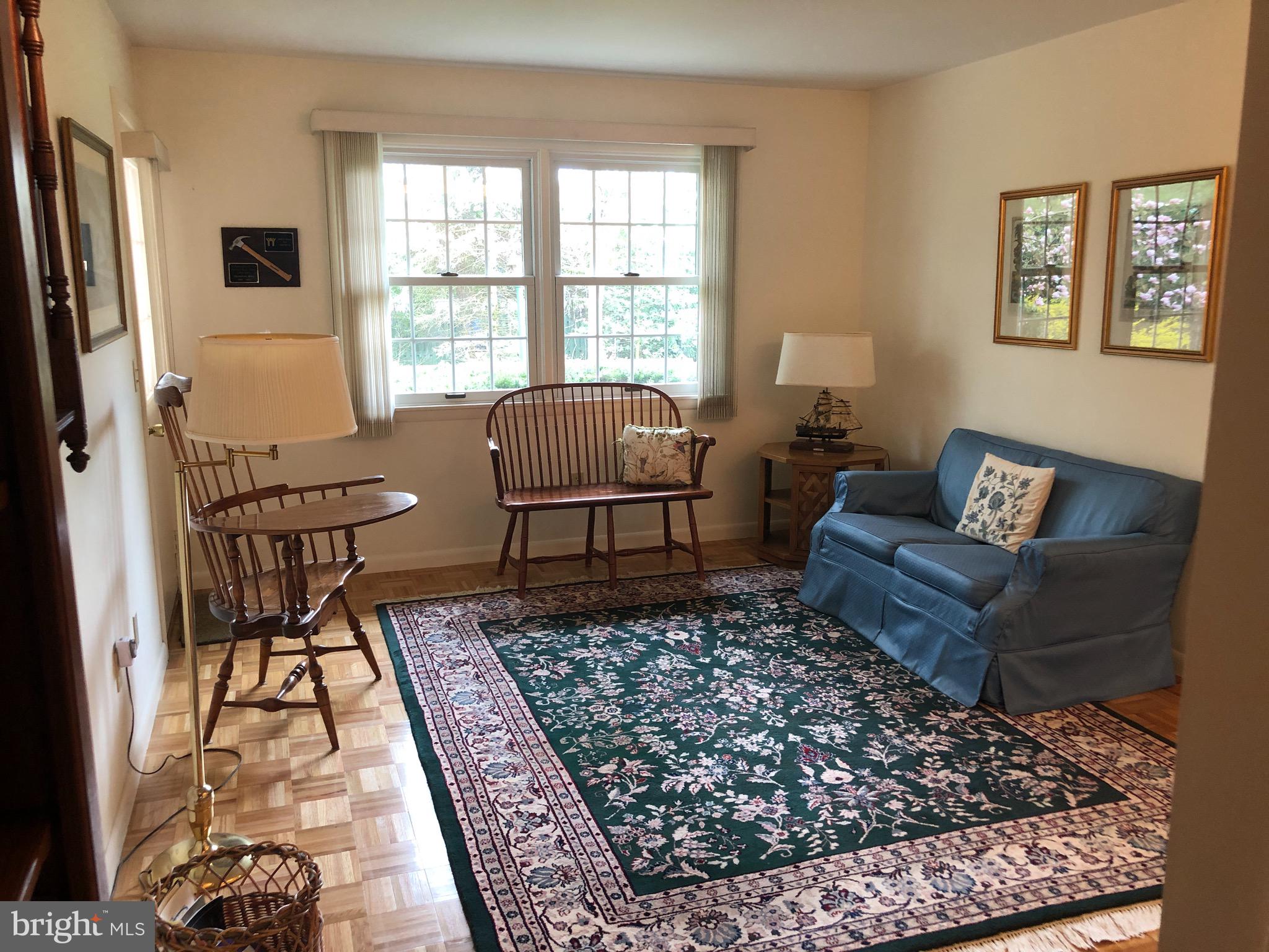 3868 Manchester Road Allentown, PA 18104 - Photo 11 of 41 Family Room