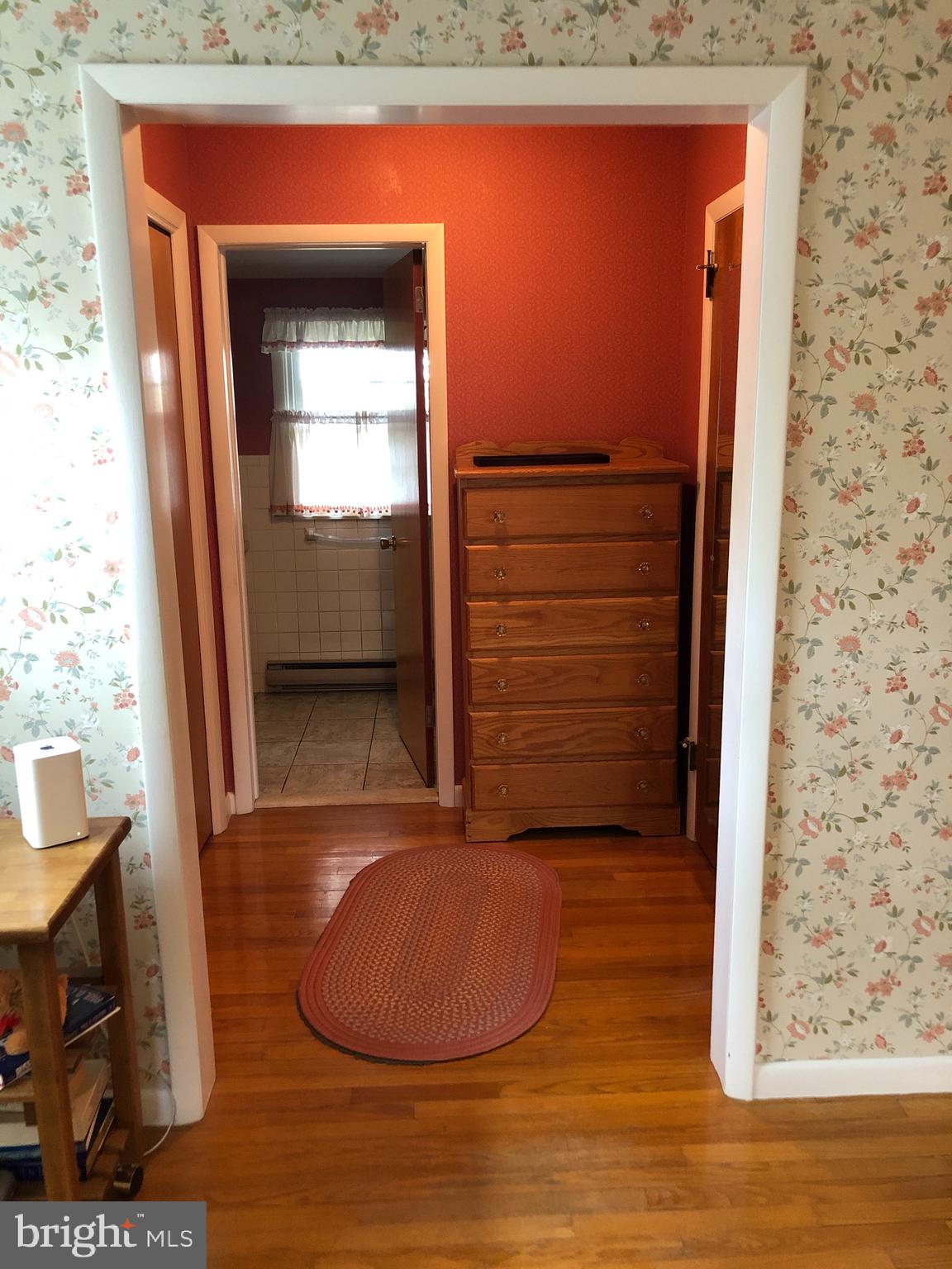 3868 Manchester Road Allentown, PA 18104 - Photo 25 of 41 Dressing Area off of MB