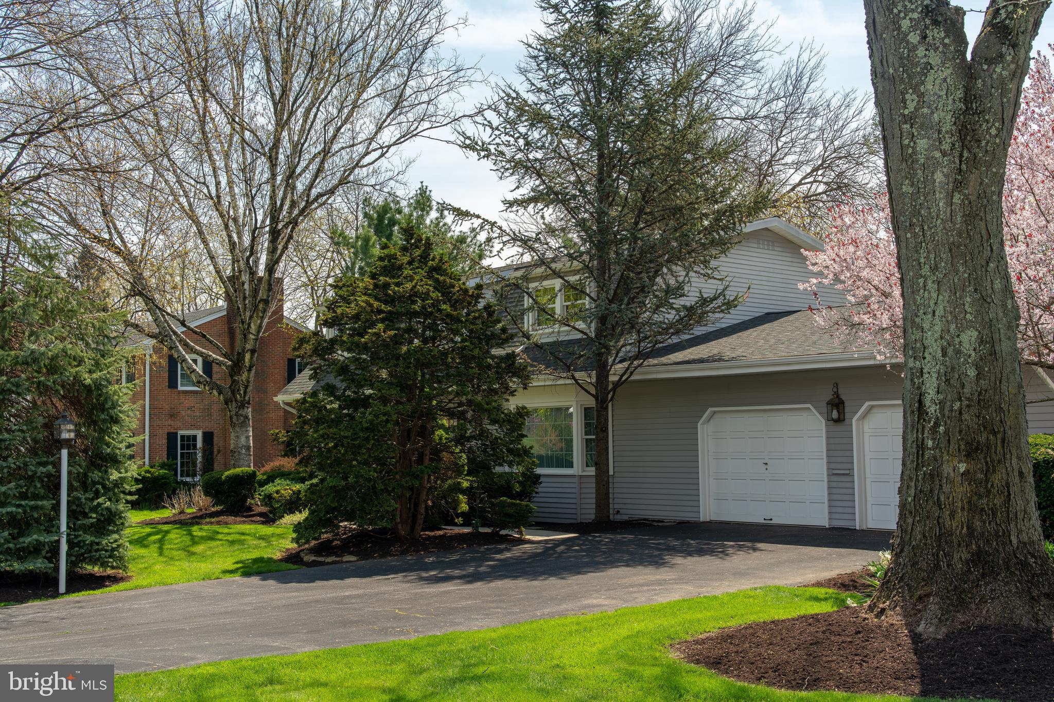 3868 Manchester Road Allentown, PA 18104 - Photo 39 of 41 Garage View