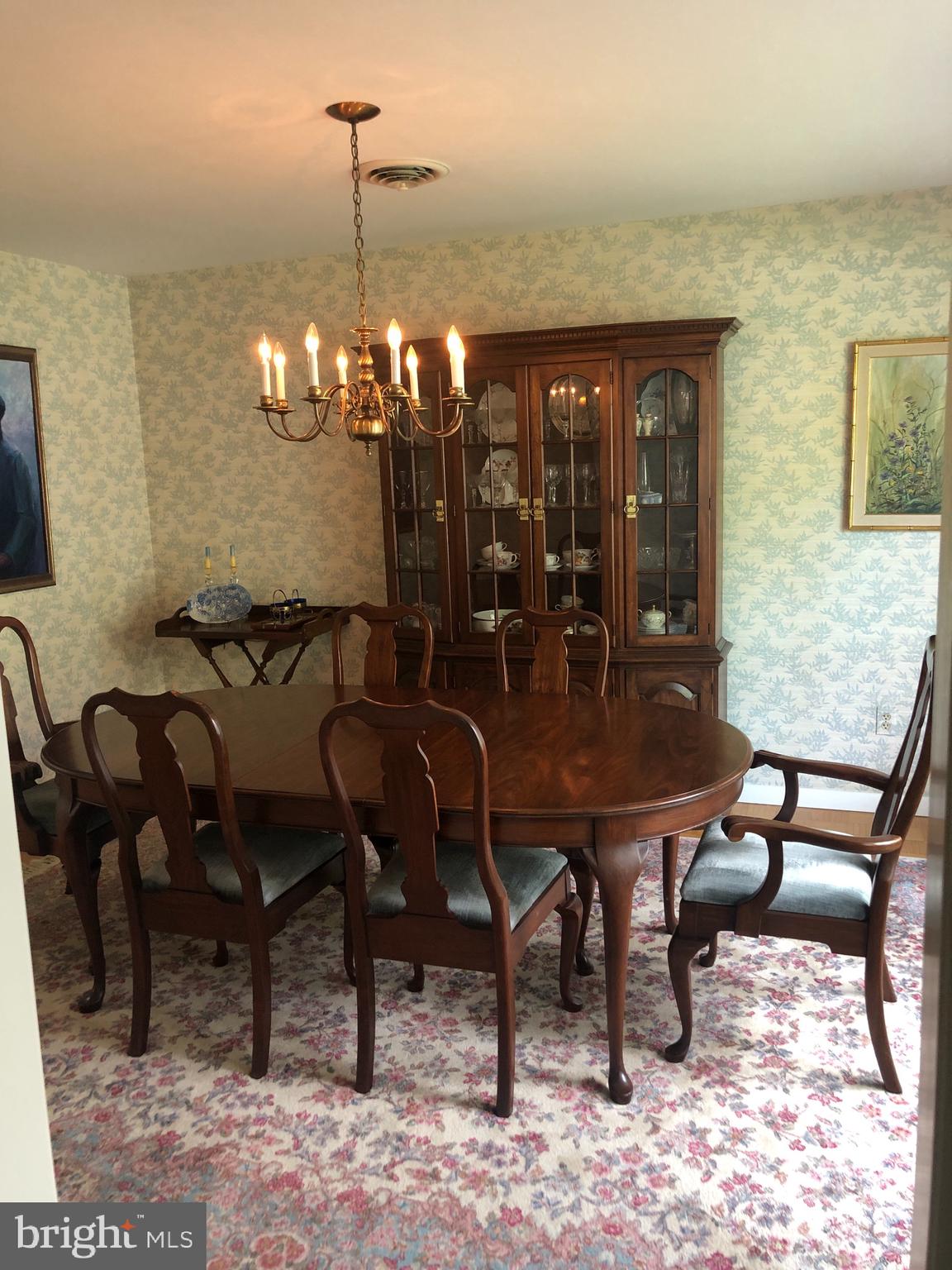 3868 Manchester Road Allentown, PA 18104 - Photo 8 of 41 Dining Room