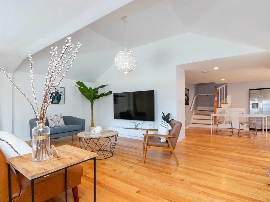 84 Standish Road Quincy, MA 02171 - Photo 5 of 39 Gallery Image 5