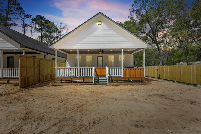 $198,500 | 200 Canary Street, Point Blank, TX 77364