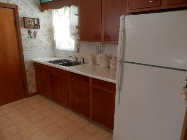 813 Ramsdell Street Manistee, MI 49660 - Photo 6 of 10 Additional Photo