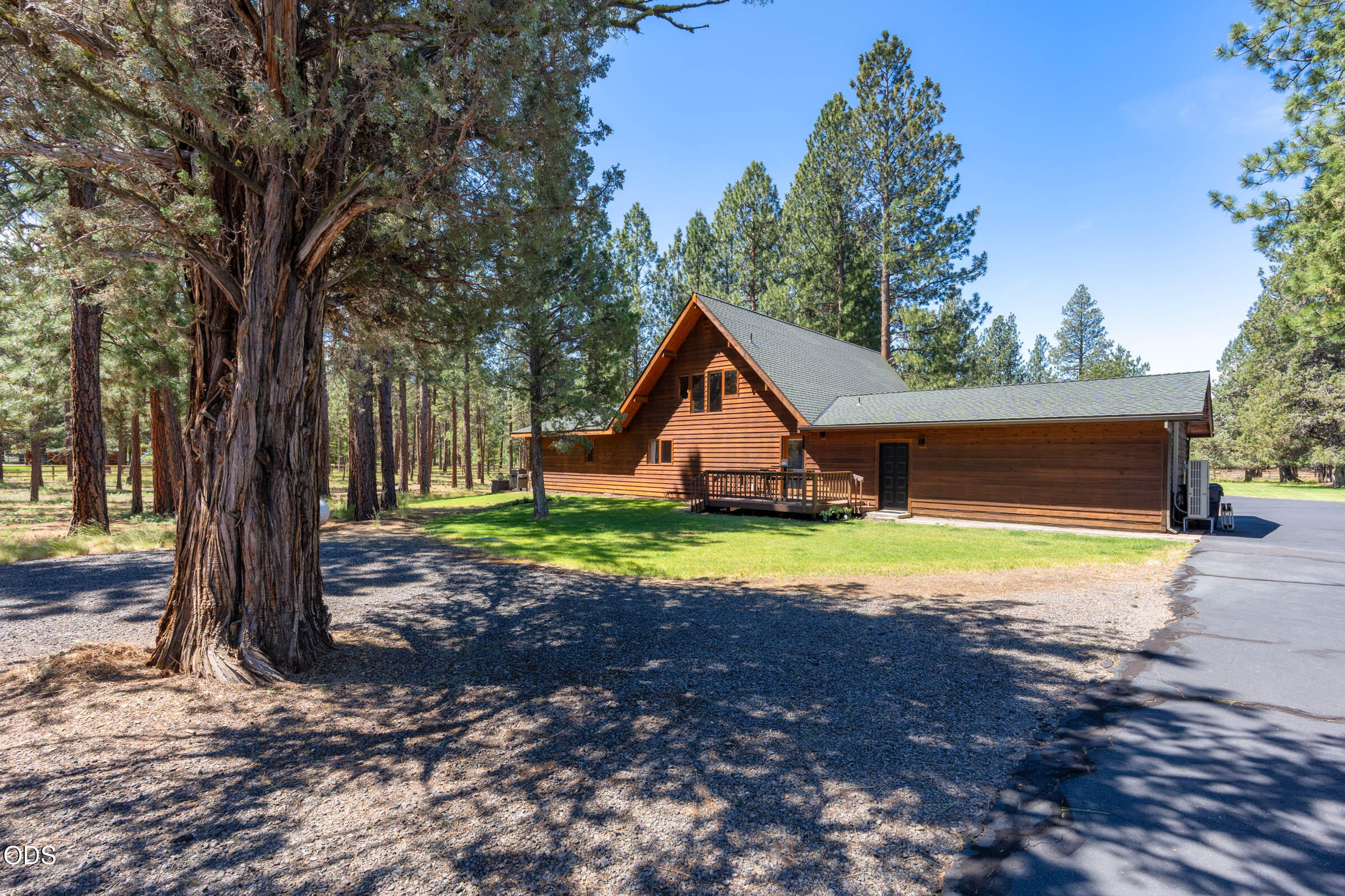 69420 Crooked Horseshoe Road Sisters, OR 97759 - Photo 51 of 74
