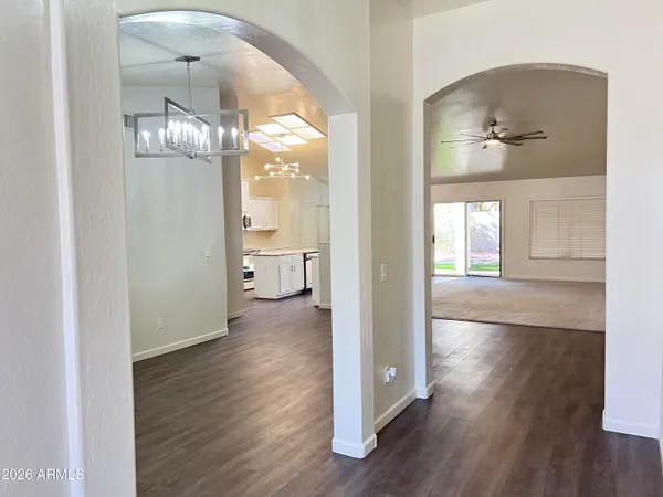 $764,000 | 910 South Paradise Drive, Gilbert, AZ 85233